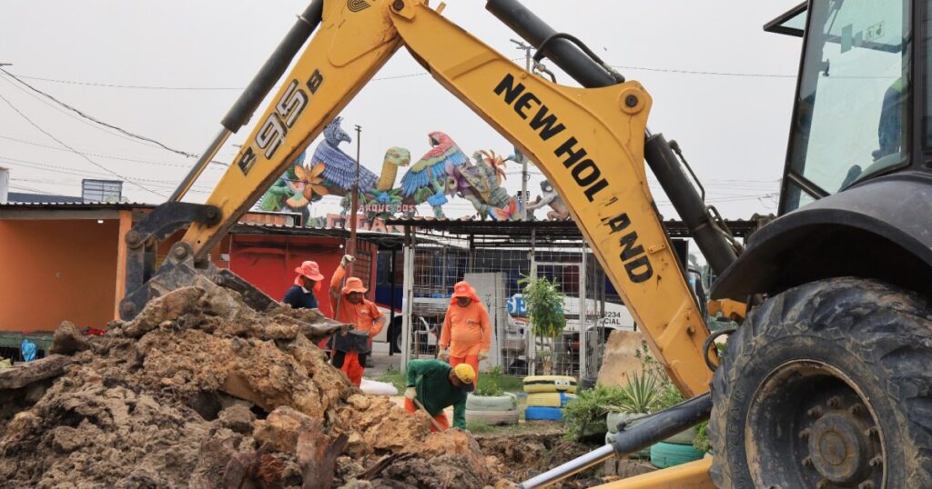 Tubos antigos serão trocados em trecho de 90 metros no Novo Aleixo