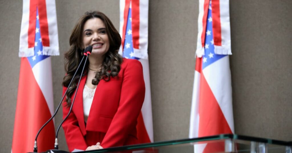 Alessandra Campelo destaca eleição como primeira mulher vice-governadora do Amazonas