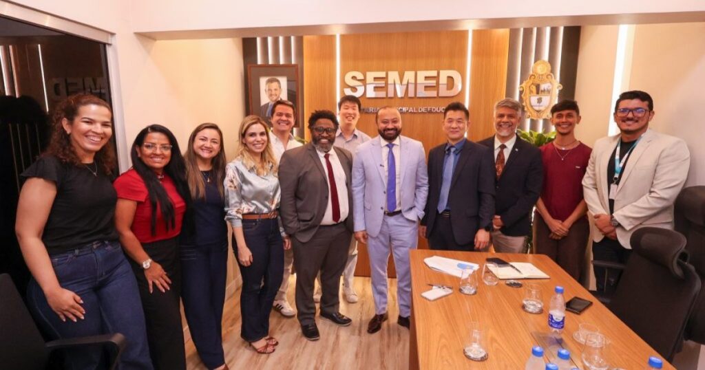 Projeto de coreano em escolas de Manaus entra em fase de avaliação e ampliação