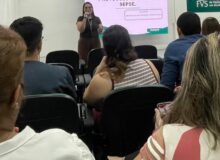 Atualização de protocolos reúne profissionais de saúde em encontro híbrido no Amazonas